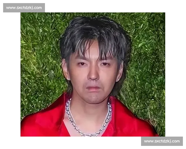 周杰伦与吴亦凡音乐风格对比解析谁更能引领华语潮流 周杰伦与吴亦凡音乐风格对比解析谁更能引领华语潮流